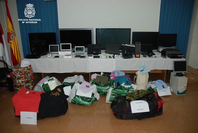 Material requisado por la Policía Nacional