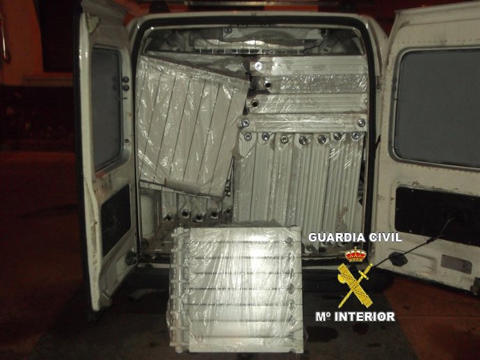 Furgoneta con los radiadores