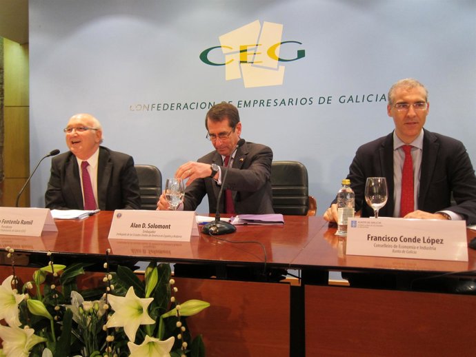 El presidente de la CEG, el embajador de EE.UU. Y el conselleiro de Economía