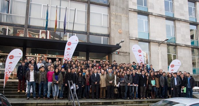 Universitarios que harán prácticas en HC