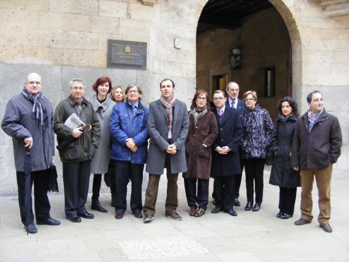 Diputados del PSIB y PSM-IV-Entesa y Més per Menorca