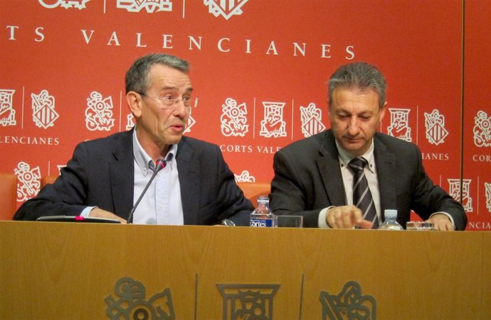 Torres y Toledo en una rueda de prensa