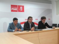 Vara propone un calendario "rápido" para poner en marcha la Renta Básica que incluya el "diálogo" con agentes sociales