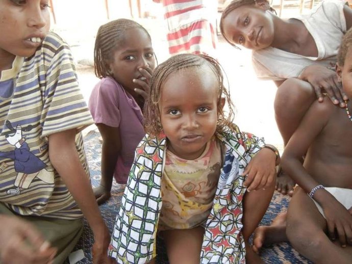 Niños de Malí en un campamento de refugiados de Burkina Faso