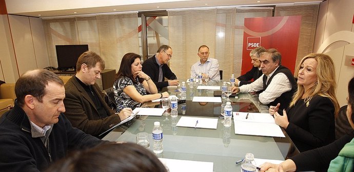 Reunión Entre PSOE, SESPAS Y AES