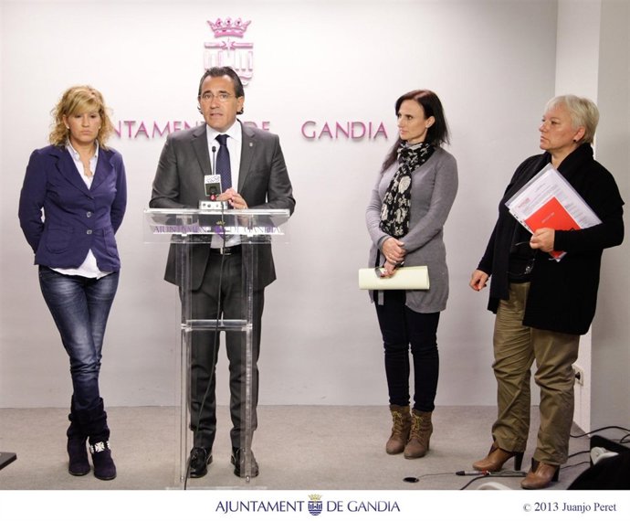 Gandia anticipará el 25% de la extra de junio en enero a funcionarios