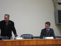 (AMP) Calvo destaca que la Diputación de A Coruña reduce en 2 años la deuda a la mitad y sube su dotación un 14% en 2013