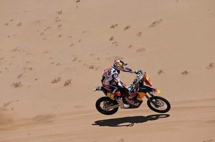 El francés Cyril Despres en el Dakar 2013