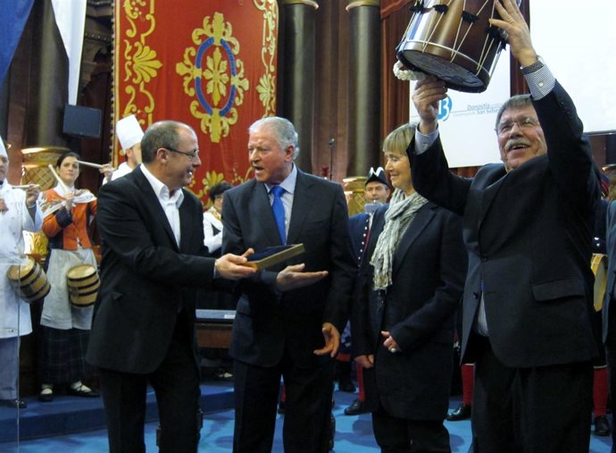 Entrega del Tambor de Oro 2013