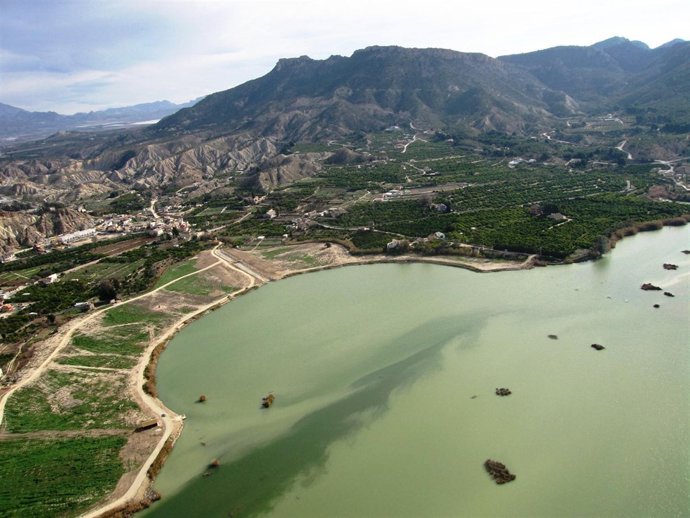 Embalse Azud de Ojós