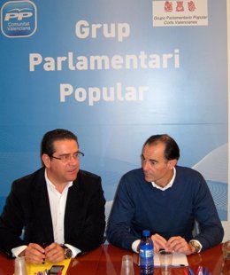 Jorge Bellver (izquierda) junto al conseller Llombart