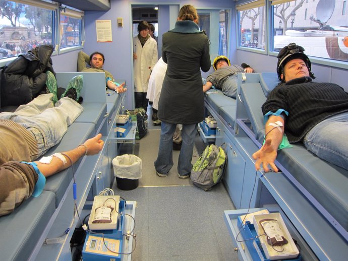 Bomberos De La Generalitat Donan Sangre