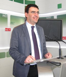 Mario Jiménez, este lunes