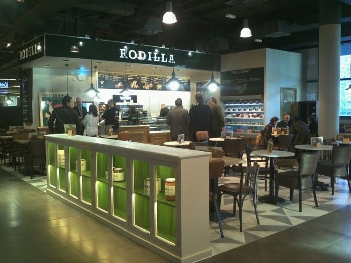 Rodilla en Distrito Telefónica