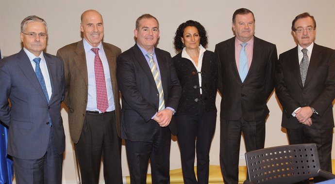 Presentación del manifiesto de las sociedades científico-médicas 