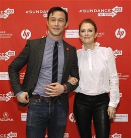Joseph Gordon-Levitt y Julian Moore en Sundance