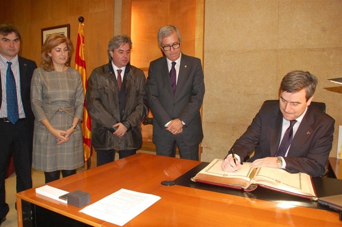 Cardenal expresa el respaldo del Gobierno a Tarragona 2017