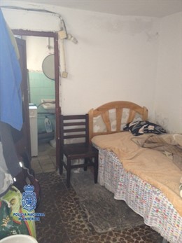 Vivienda donde un matrimonio alojaba a compatriotas a los que "explotaba"