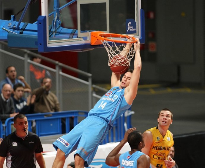 Asefa Estudiantes - Herbalife Gran Canaria 