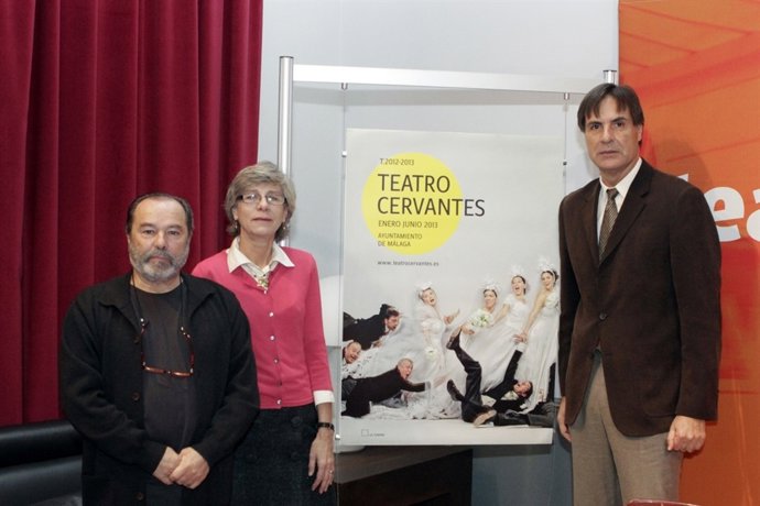 Caneda, en la presentación de la oferta cultural del Teatro Cervantes.