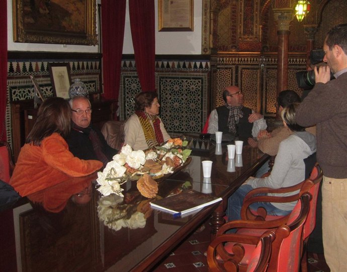 Encierro de alcalde y concejales socialistas en Arjona