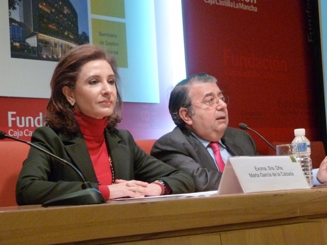 Consejera de Fomento, Marta García de la Calzada seminario Gas Natural Fenosa