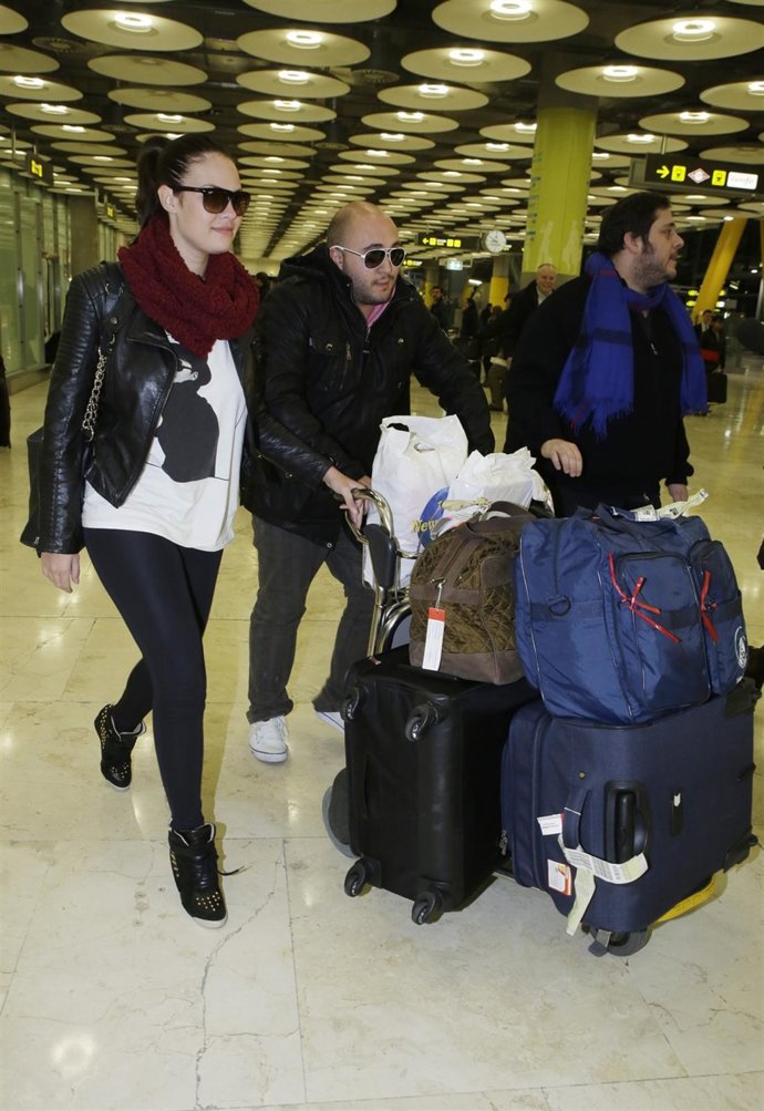 Kiko y Jessica en el aeropuerto