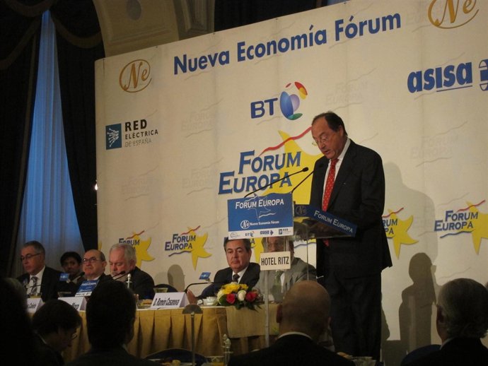 Carlos Moro (Matarromera) y Arias Cañete 