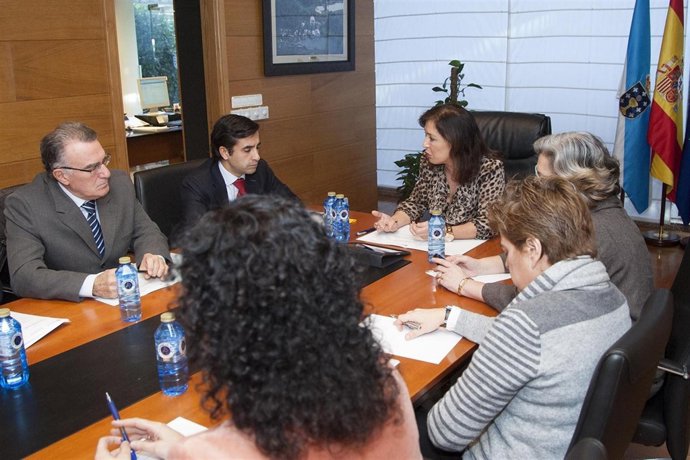 A conselleira de Traballo e Benestar, Beatriz Mato, manterá unha reunión co pres