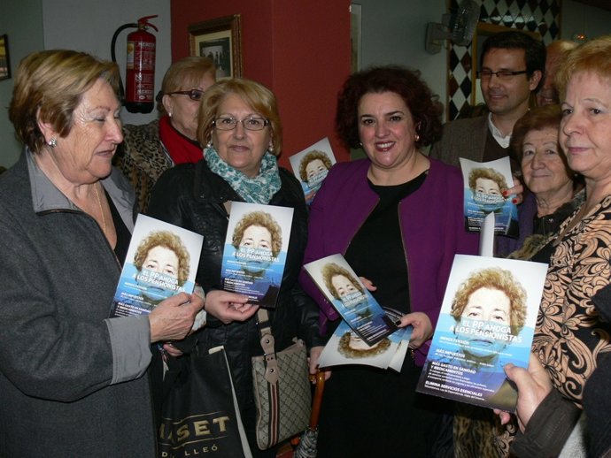 Tersa Jiménez, en un acto de la campaña dirigida a mayores