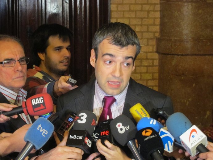 Portavoz del PSC, Maurici Lucena, tras reunión del partido sobre soberanía