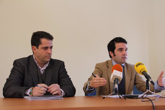 Carlos Conde y Jacobo Florido, en rueda de prensa