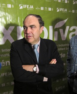 El director general de Hojiblanca, Antonio Luque, antes de atender a la prensa.