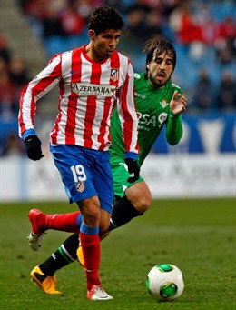 Diego Costa (Atlético Madrid) y Beñat (Betis)
