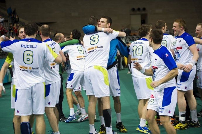 Eslovenia sorprende a Rusia en el Mundial de balonmano