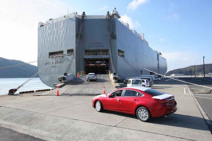 Envío del Mazda6 a Europa