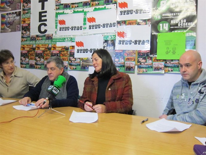 Representantes sindicales de la Junta de Personal Docente