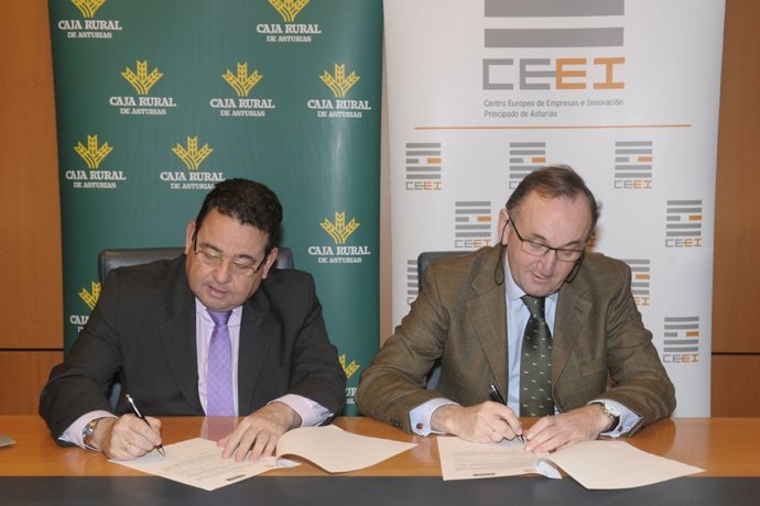 Firma convenio CEEI/Caja Rural de Asturias
