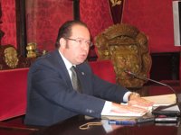 Equipo de gobierno pide explicaciones a Cuenca (PSOE) tras la imputación de su pareja en el Caso Mercamed