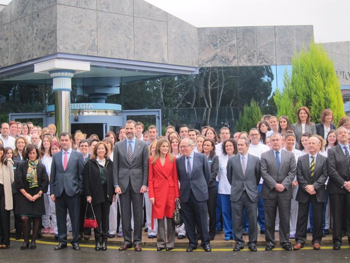 Visita de los Príncipes de Asturias al Instituto Oftalmológico Fernández-Vega