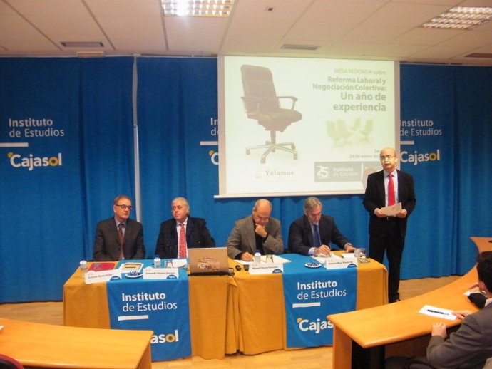Jornadas sobre la reforma laboral en el Instituto de Estudios Cajasol