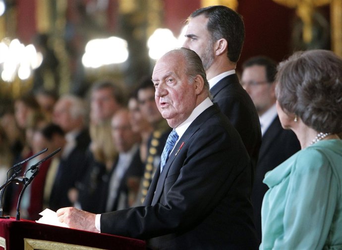 El rey Juan Carlos en un encuentro con diplomáticos