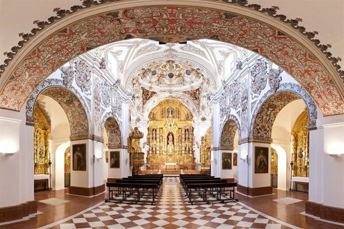 Premiado el libro 'Los Delcalzos de Écija' de la Consejería de Cultura y Deporte