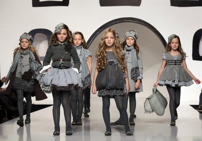 Participantes en uno de los desfiles de FIMI Fashion Show.