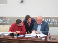 Ascensión Murillo recuerda que el PSOE dio en 1995 el "primer paso" para la "liquidación" de la Deuda Histórica