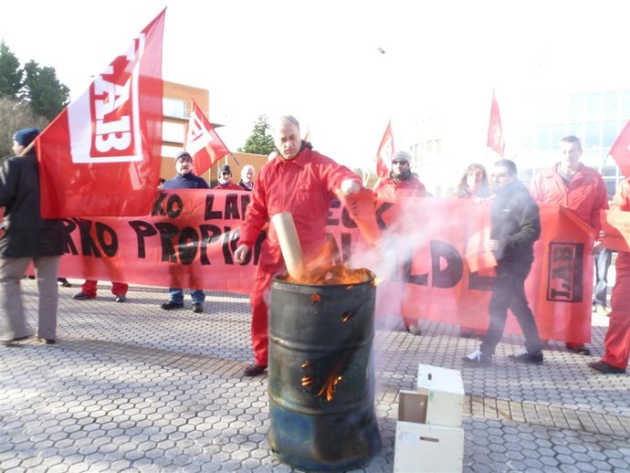 Concentración de LAB frente a  Adegi
