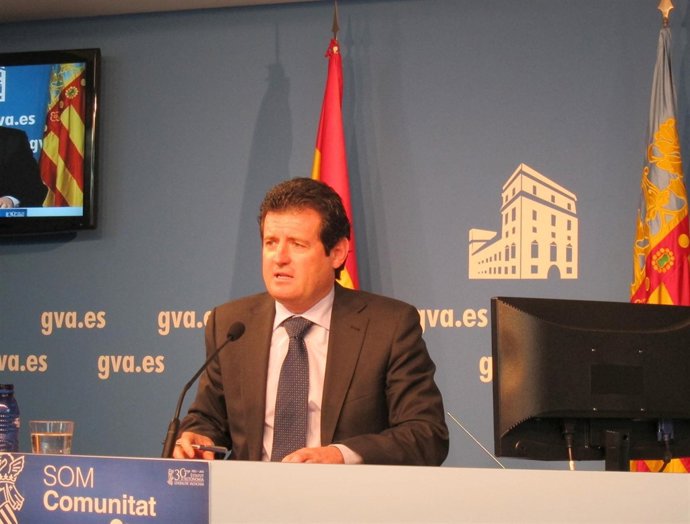 José Císcar en rueda de prensa