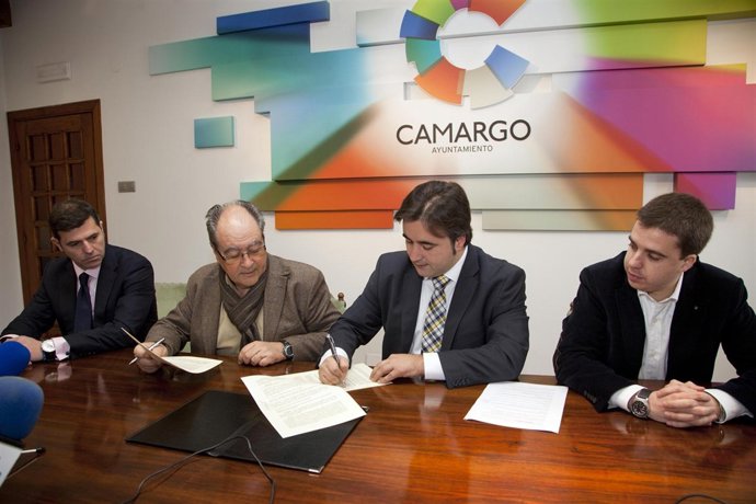 Movellán acuerdo con Obra Pía