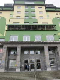 El Principado regulará por ley la renuncia de los médicos a la exclusividad