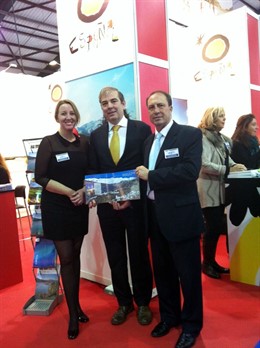 NP Y Foto Feria Turística Dublín